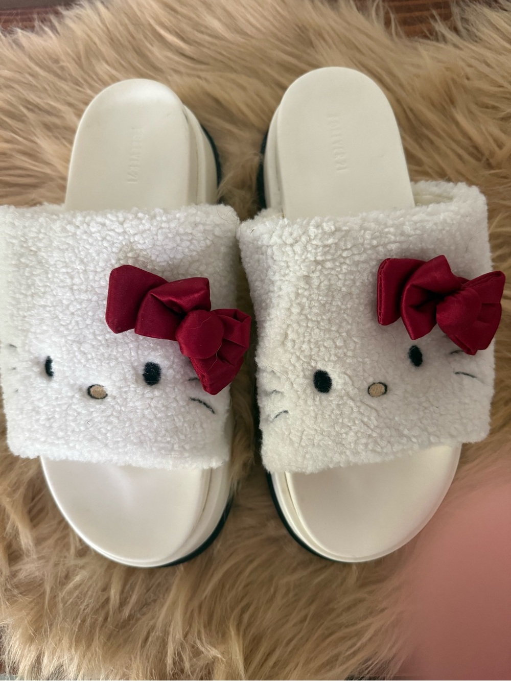 Hello Kitty Cream Sherpa Slides with Red Bow Detail